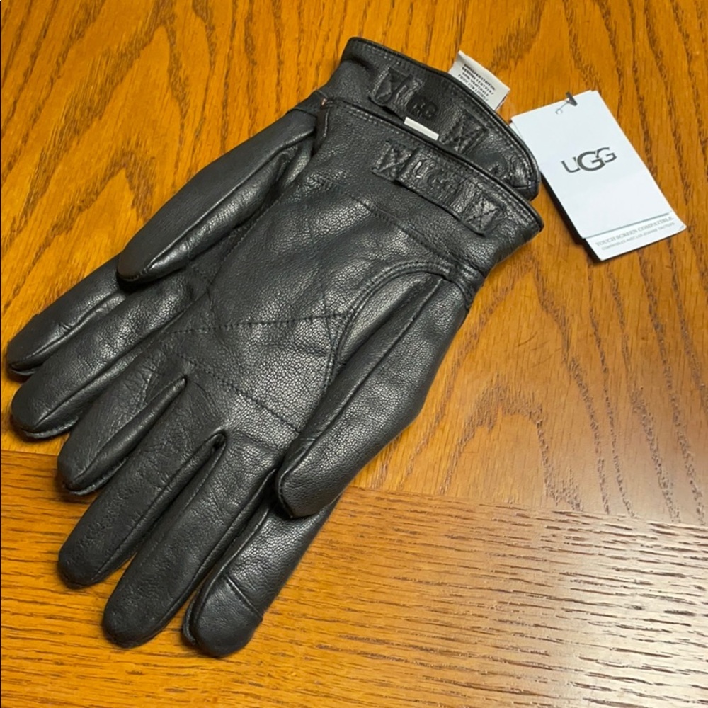 Ugh Men’s Gloves